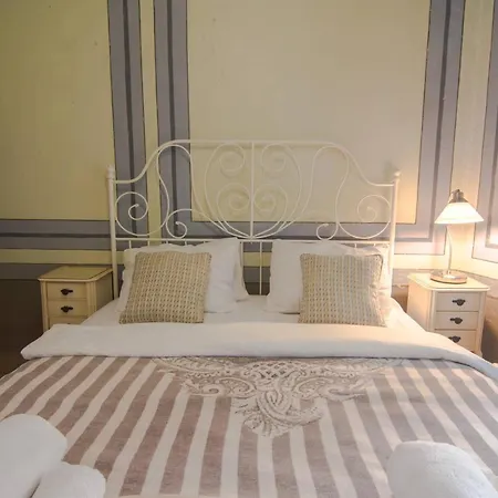 Stylish Getaway-explore The Urban Delights Estambul