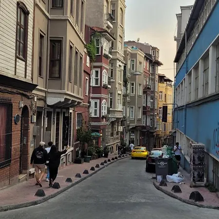 Stylish Getaway-explore The Urban Delights Estambul
