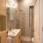 דירה Stylish Getaway-explore The Urban Delights