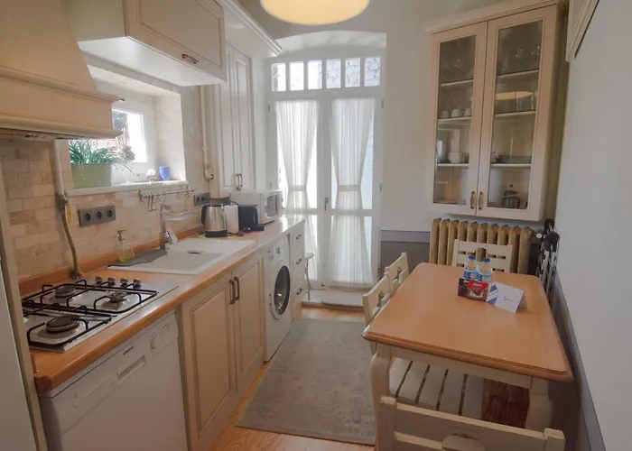 شقة Stylish Getaway-explore The Urban Delights *